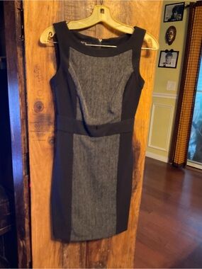 BCX Black and Gray Colorblock Midi Sheath Dress